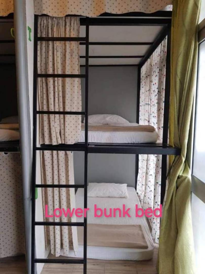 Sunset Homestay - Backpacker Hostel Self Checkin Kuching Extérieur photo